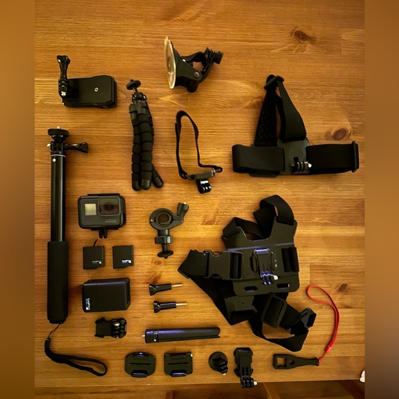 GoPro Hero 6 - Picture 2 of 3